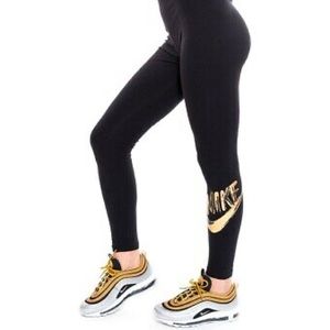 Nike leggings